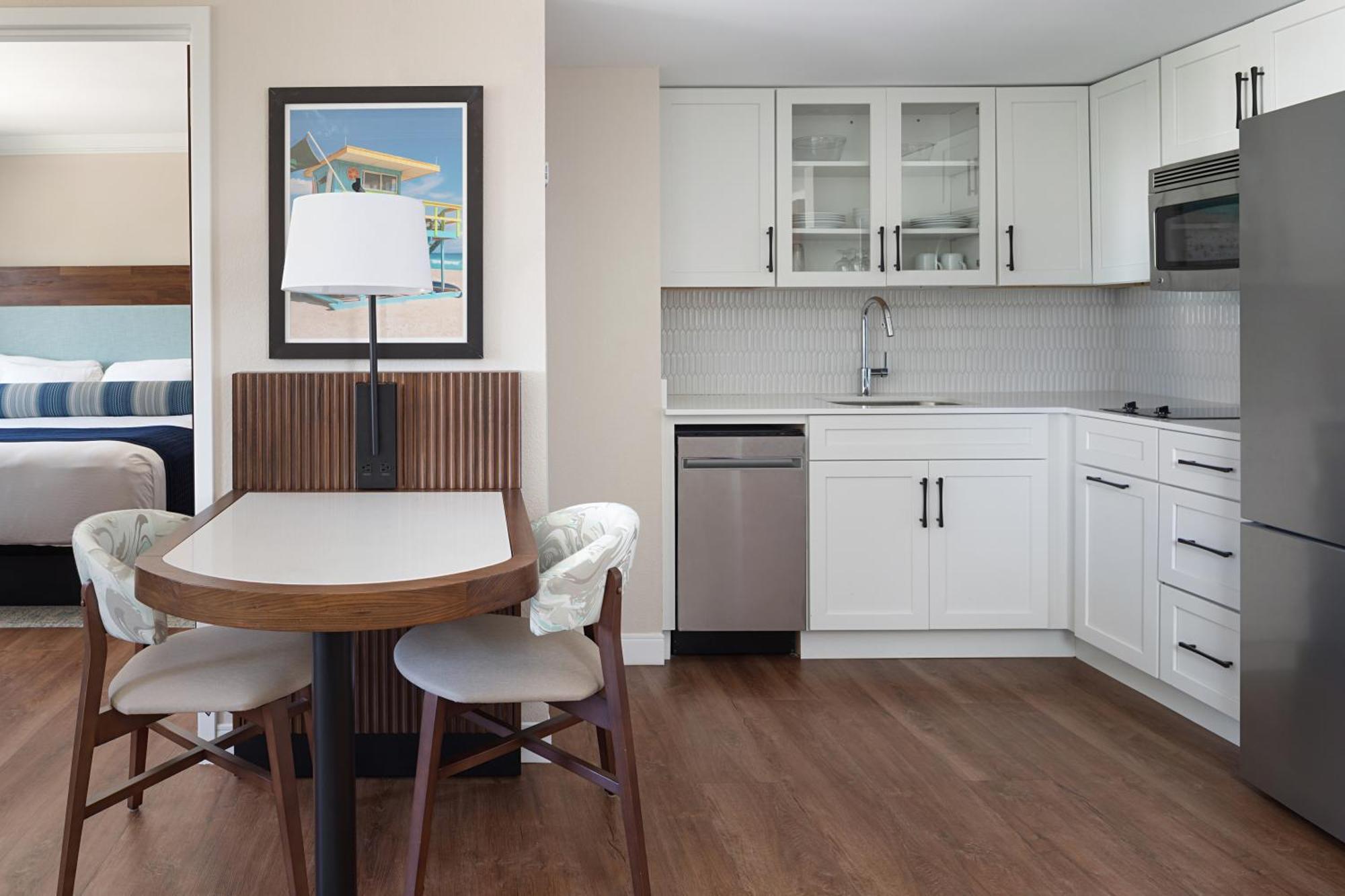 The Atlantic Suites On The Ave Делрей Бийч Екстериор снимка